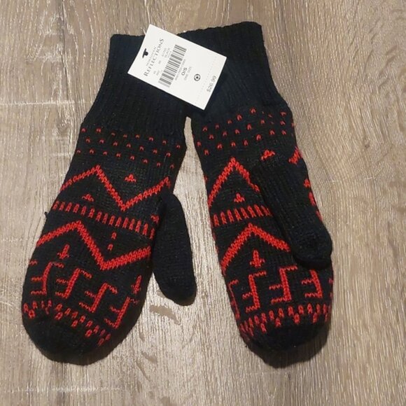 Northern Reflections Accessories - Northern Reflections mittens